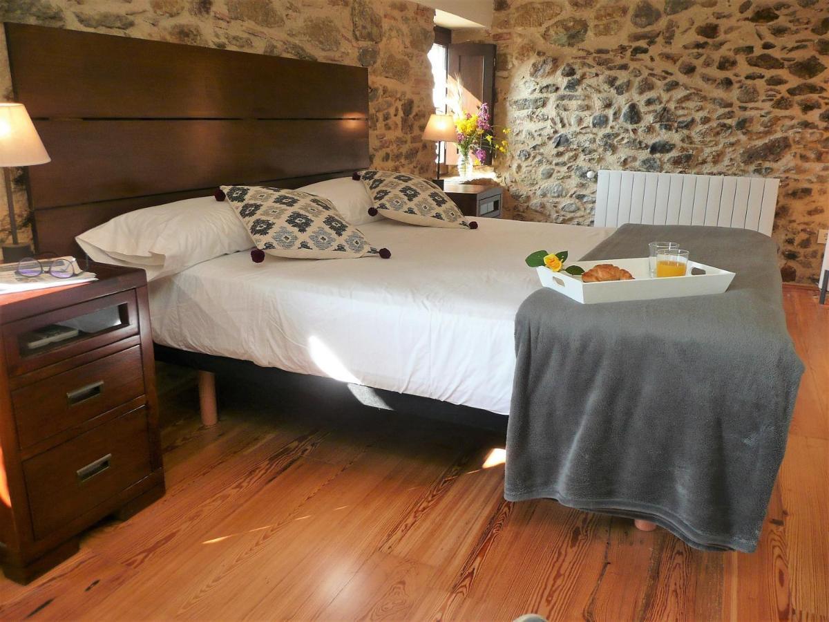 Monells - Casa Rural - Can Felip Kültér fotó