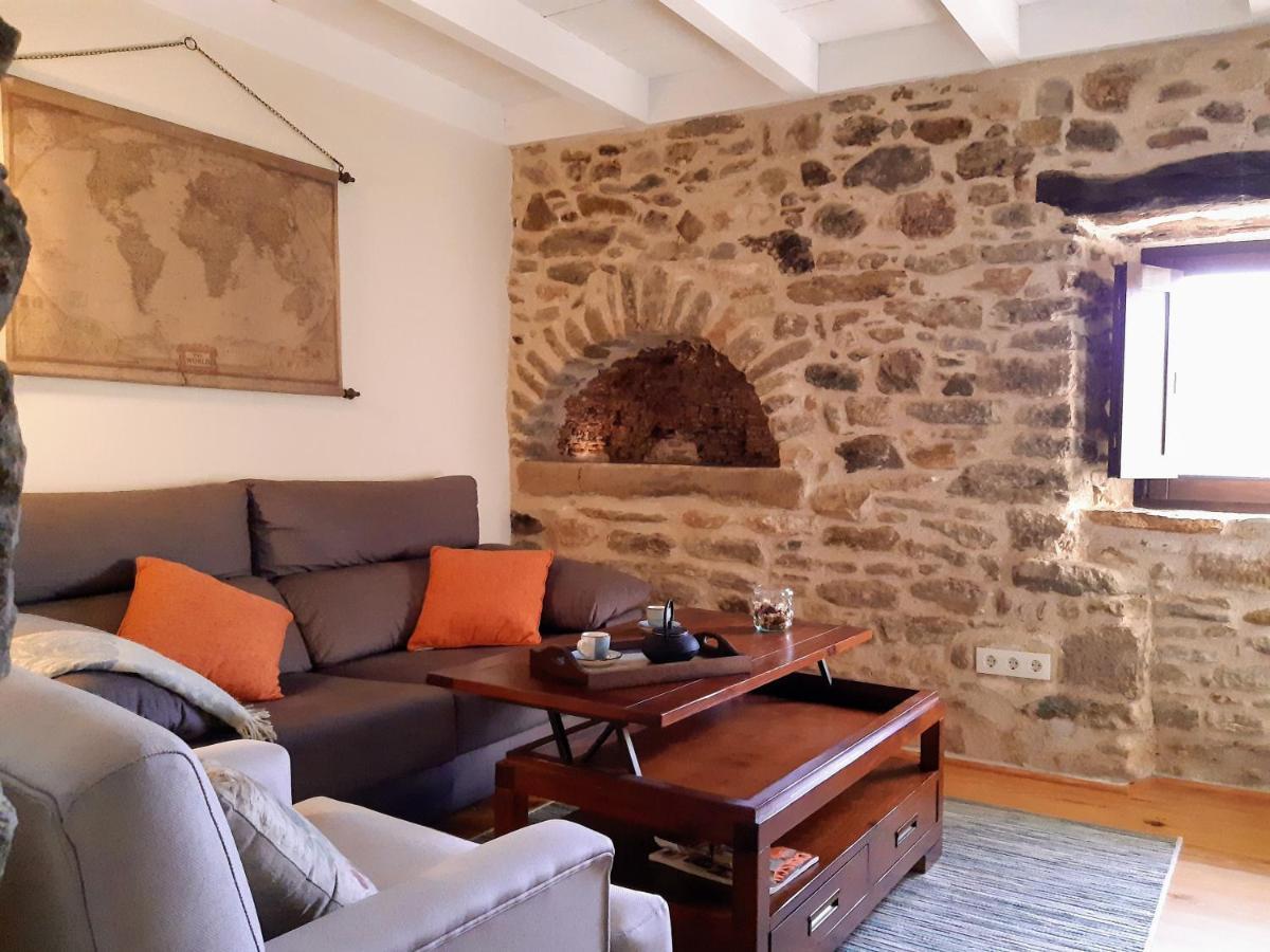 Monells - Casa Rural - Can Felip Kültér fotó